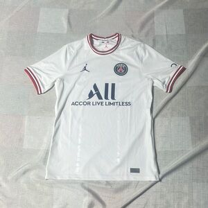 PSG Official Jersey 2021/2022 Size Medium